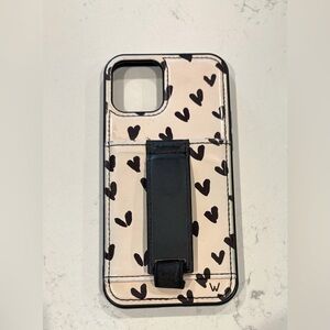 Walli iPhone 12 Heart Attack case